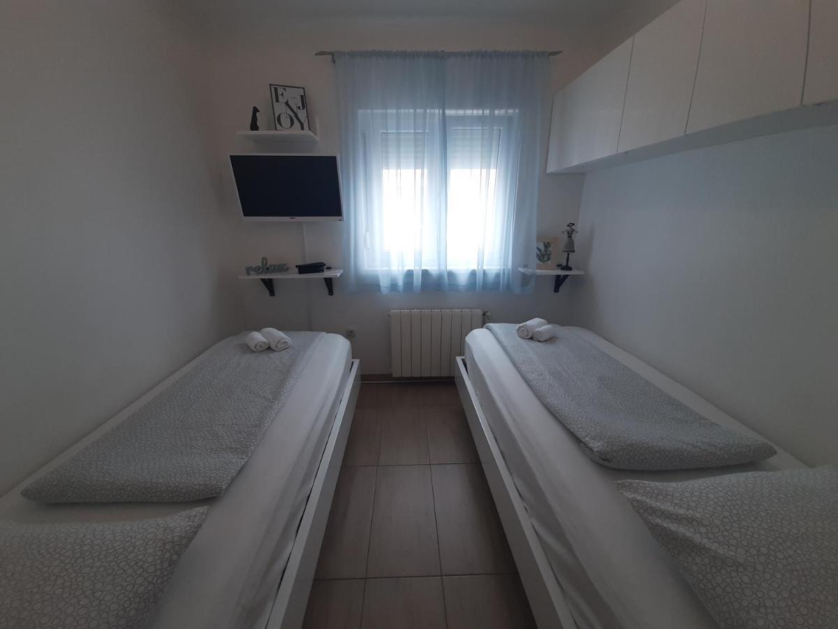 Sunset By The Sea Apartamento Senj  Exterior foto